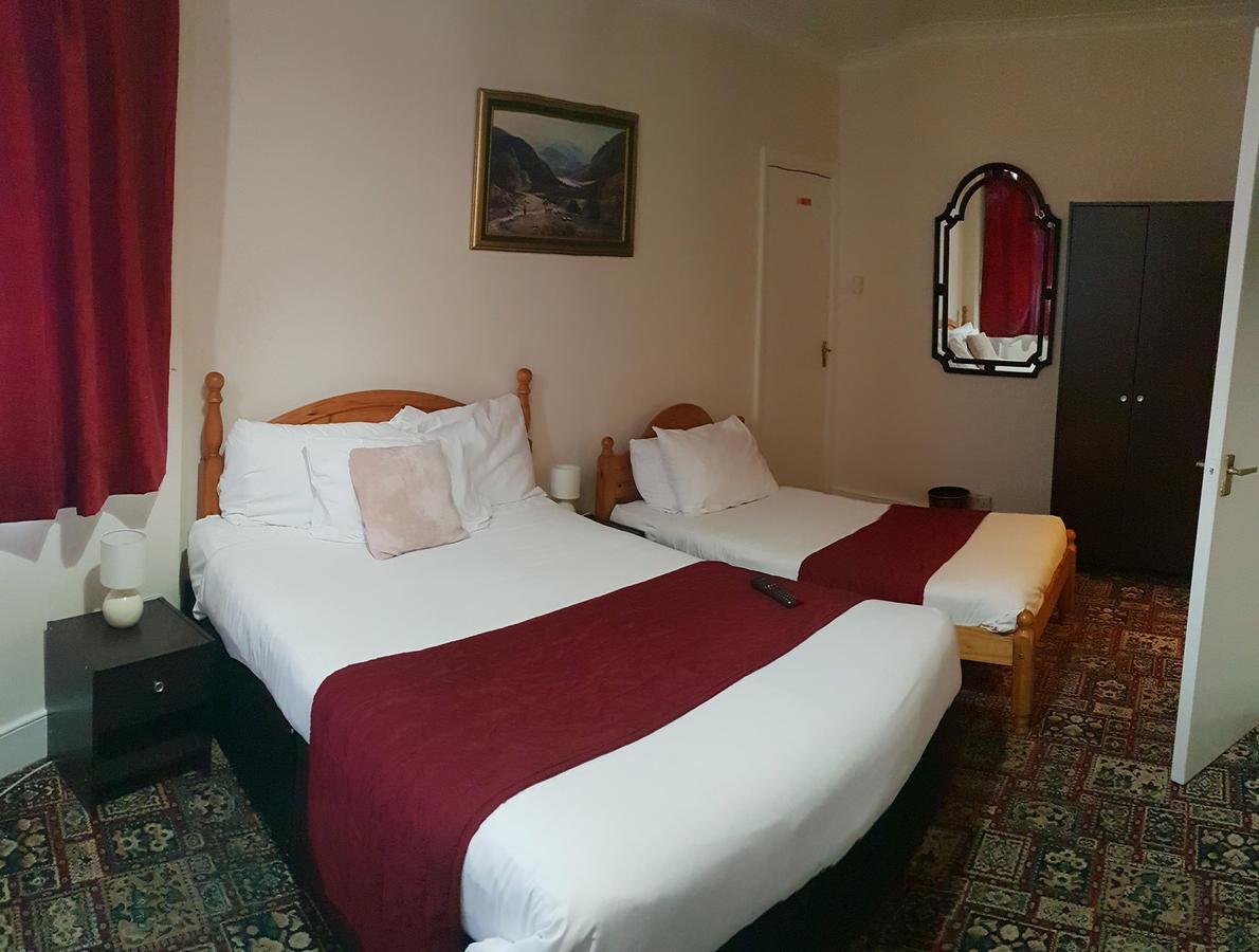 Harrow Bed & Breakfast Харроу Экстерьер фото